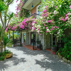 Resort Blooms Boutique Village ****