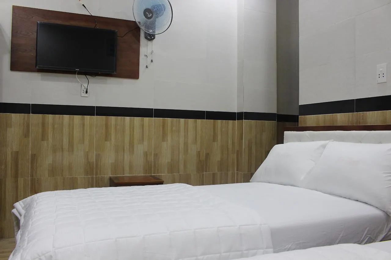 Hotel Airport Mtt Ho Chi Minh City 2*,  Vietnam